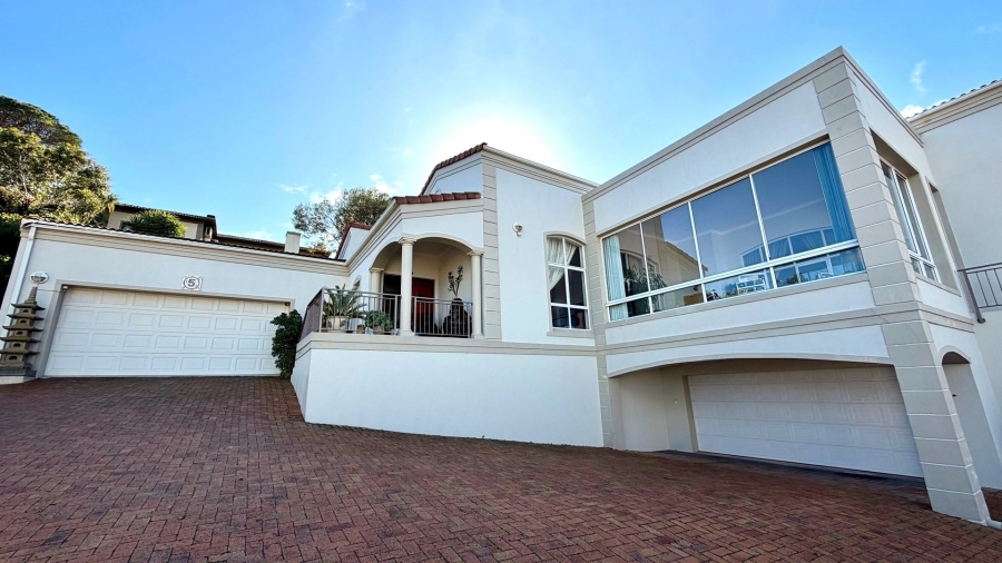 5 Bedroom Property for Sale in Dennegeur Western Cape